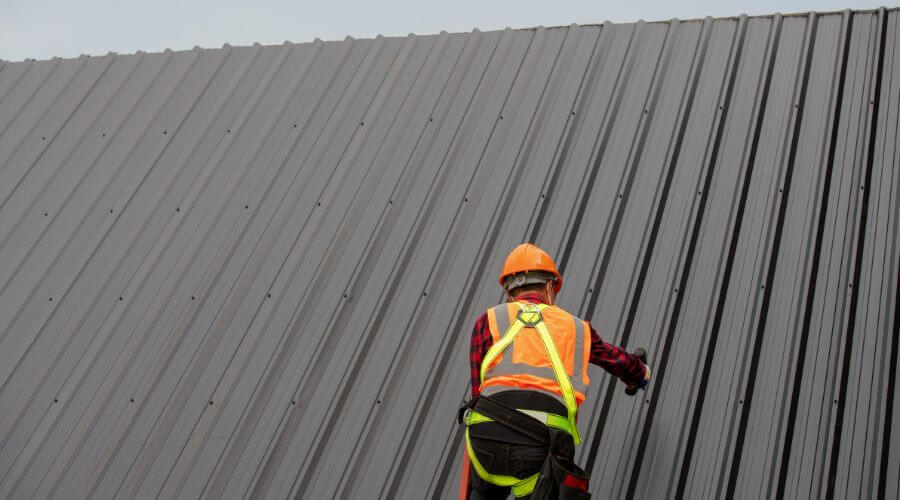 Professional metal roof installation services in Kingsford, MI